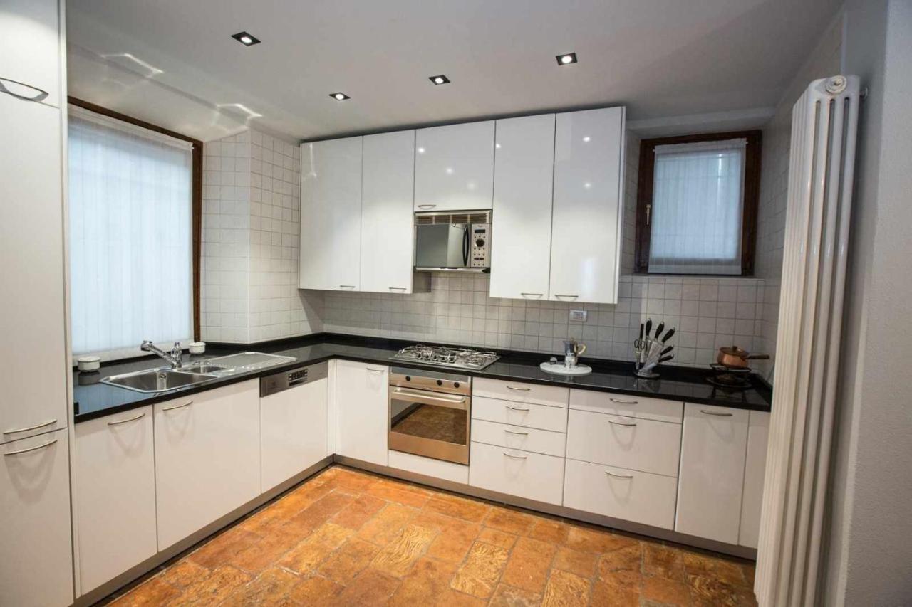 Historical Apartment In The Center Of Gravedona - Larihome A02 Exterior foto
