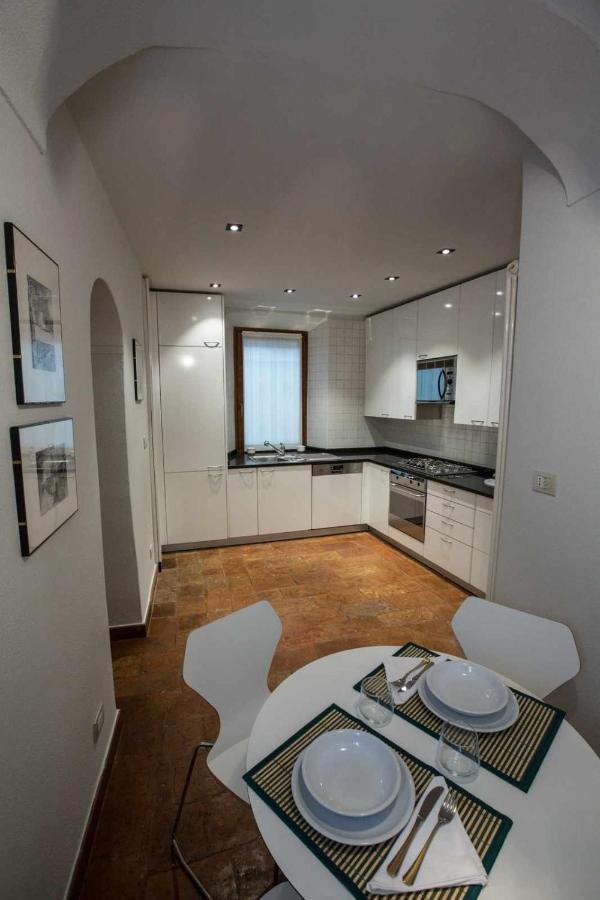 Historical Apartment In The Center Of Gravedona - Larihome A02 Exterior foto